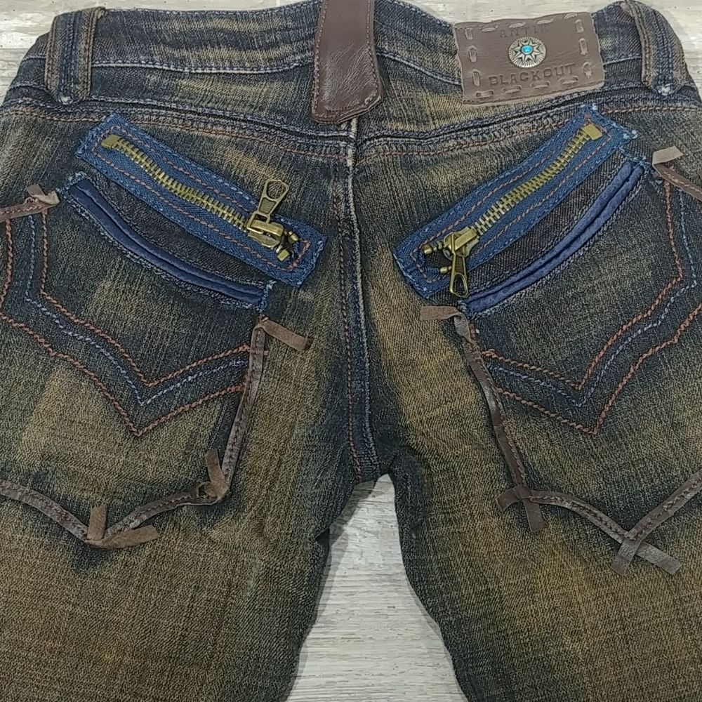 Antik Women's Southwestern Blackout Jeans 25 - Picture 5 of 6